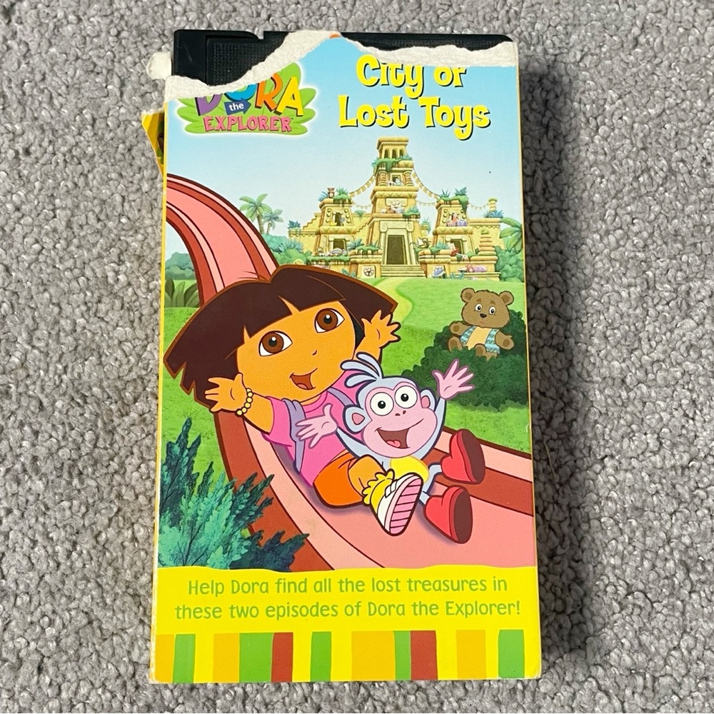 Dora the Explorer - City of Lost Toys (VHS, 2003) Tested Working Cover Ripped